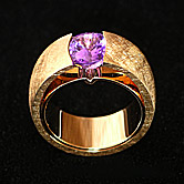 Gouden ring met Tanzaniet